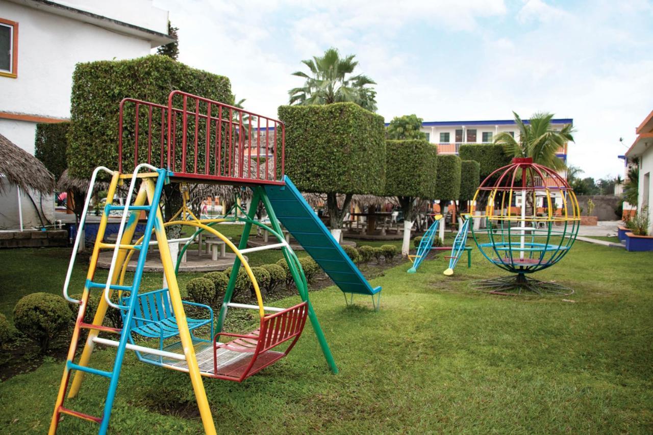 Hotel San Carlos Yautepec Zewnętrze zdjęcie